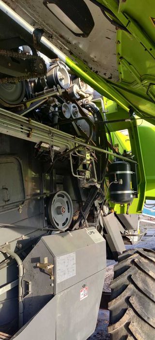 Claas Tucano 570