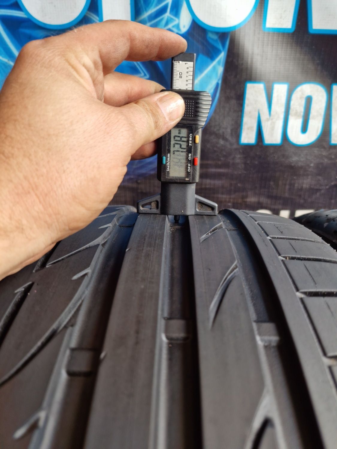 Opony letnie 245/35/18 Bridgestone Ranflat Komplet 7.2mm