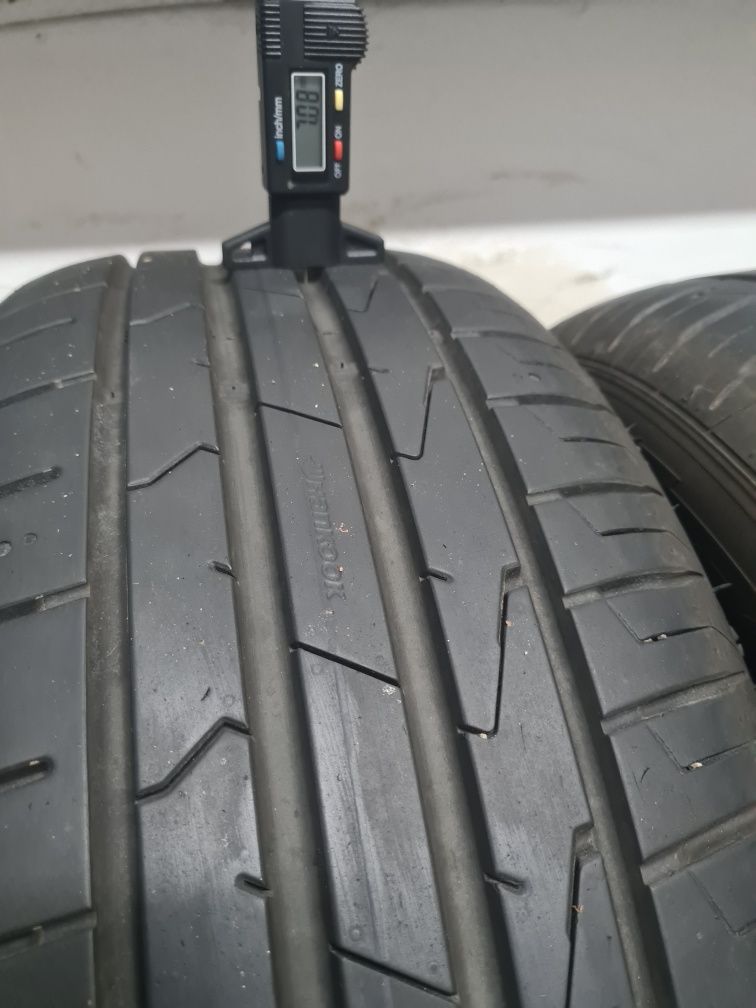 Шини Hankook 215 55 17