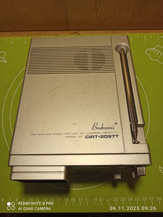 Радіотелевізор Broksonic