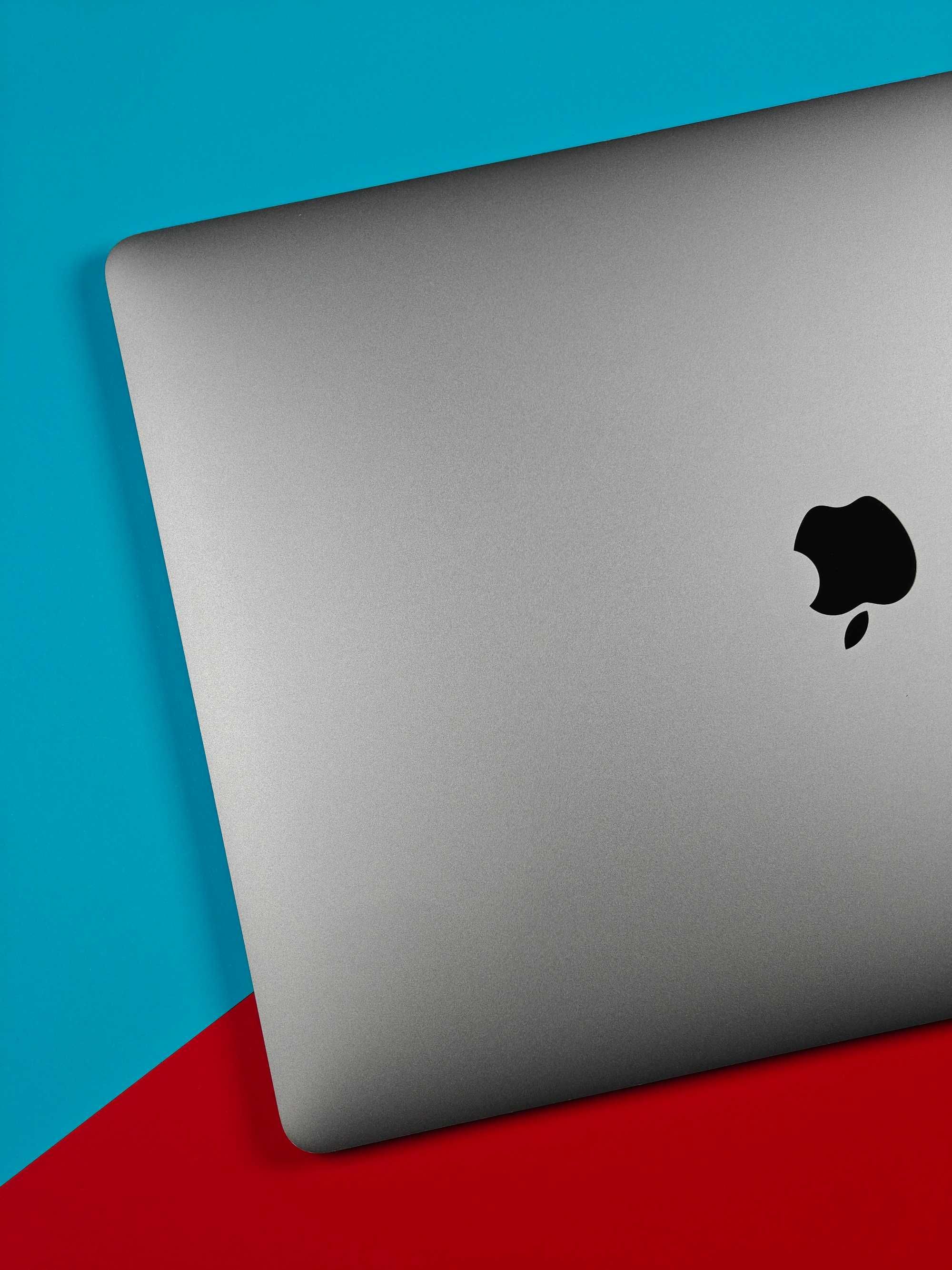 MacBook Pro A2141 | i9-9980HK | Radeon 5500M | 16GB | 1TB | Pudełko