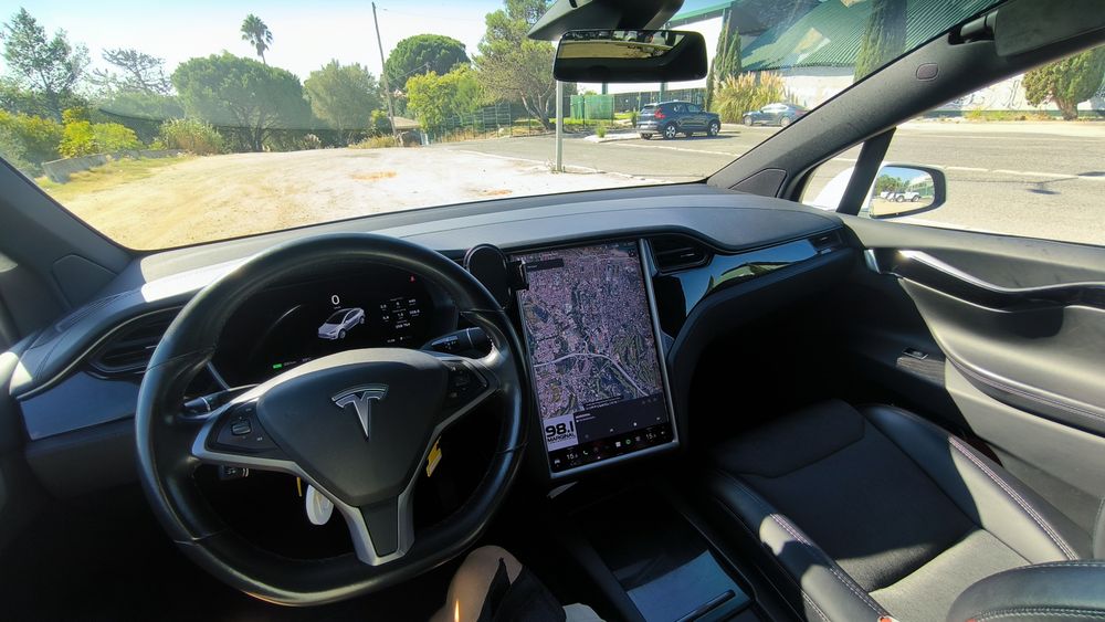 Tesla x 75D 2018