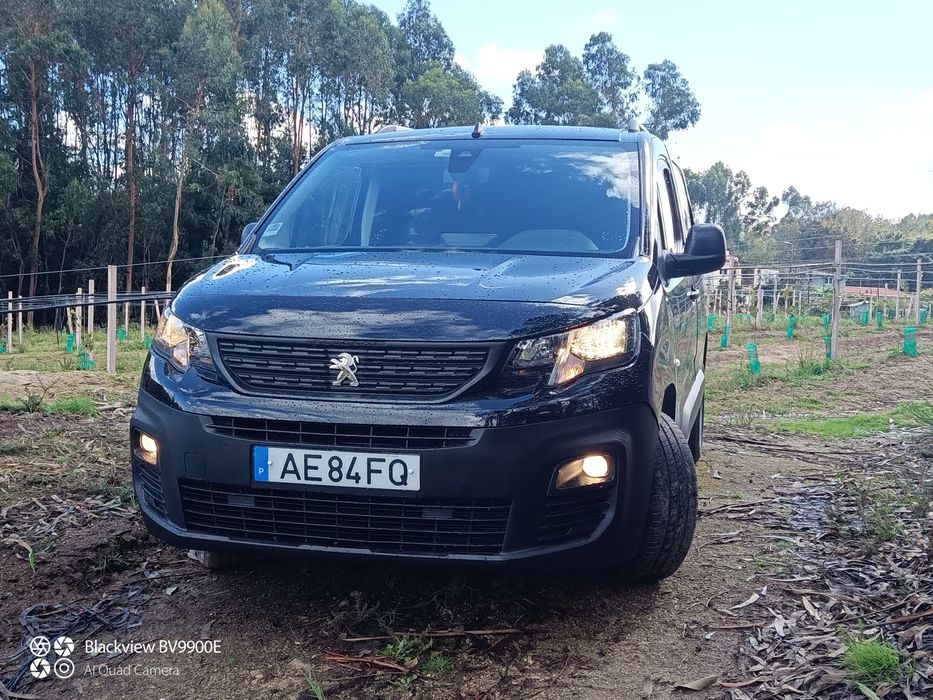 Vendo Peugeot partner premium 2020 70m km valor 15000€