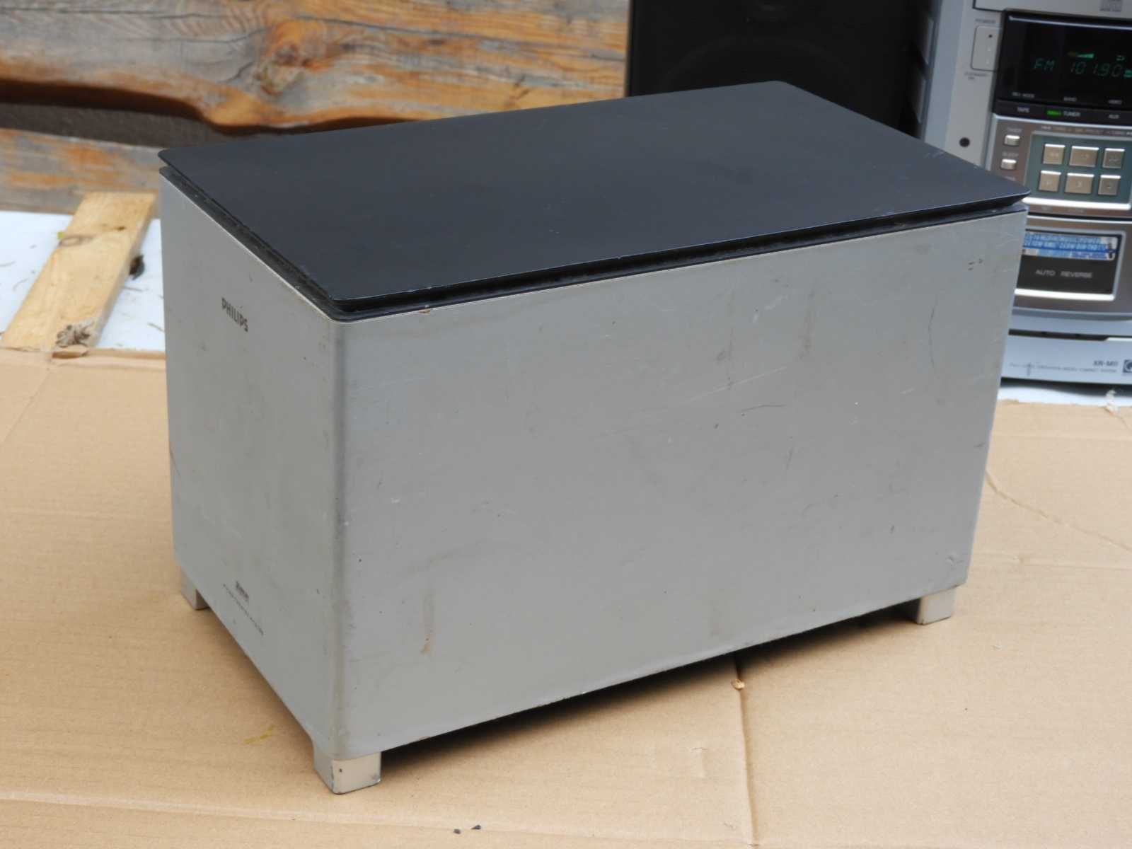 Subwoofer Philips MCD 288 do naprawy lub na części.