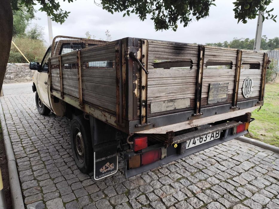 Nissan Pickup D21