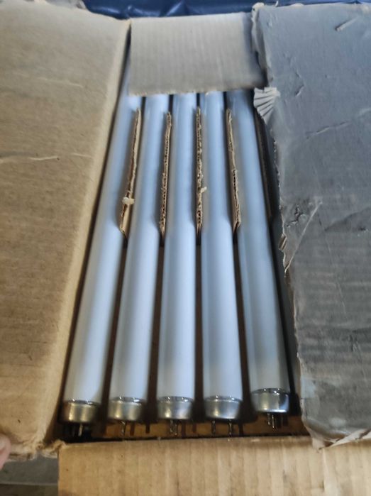 Лампа для акваріуму або розсади (ЛБ-15 ртутна низького тиску)