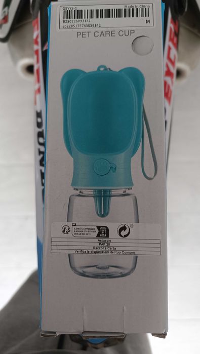 Comedouro e bebedouro