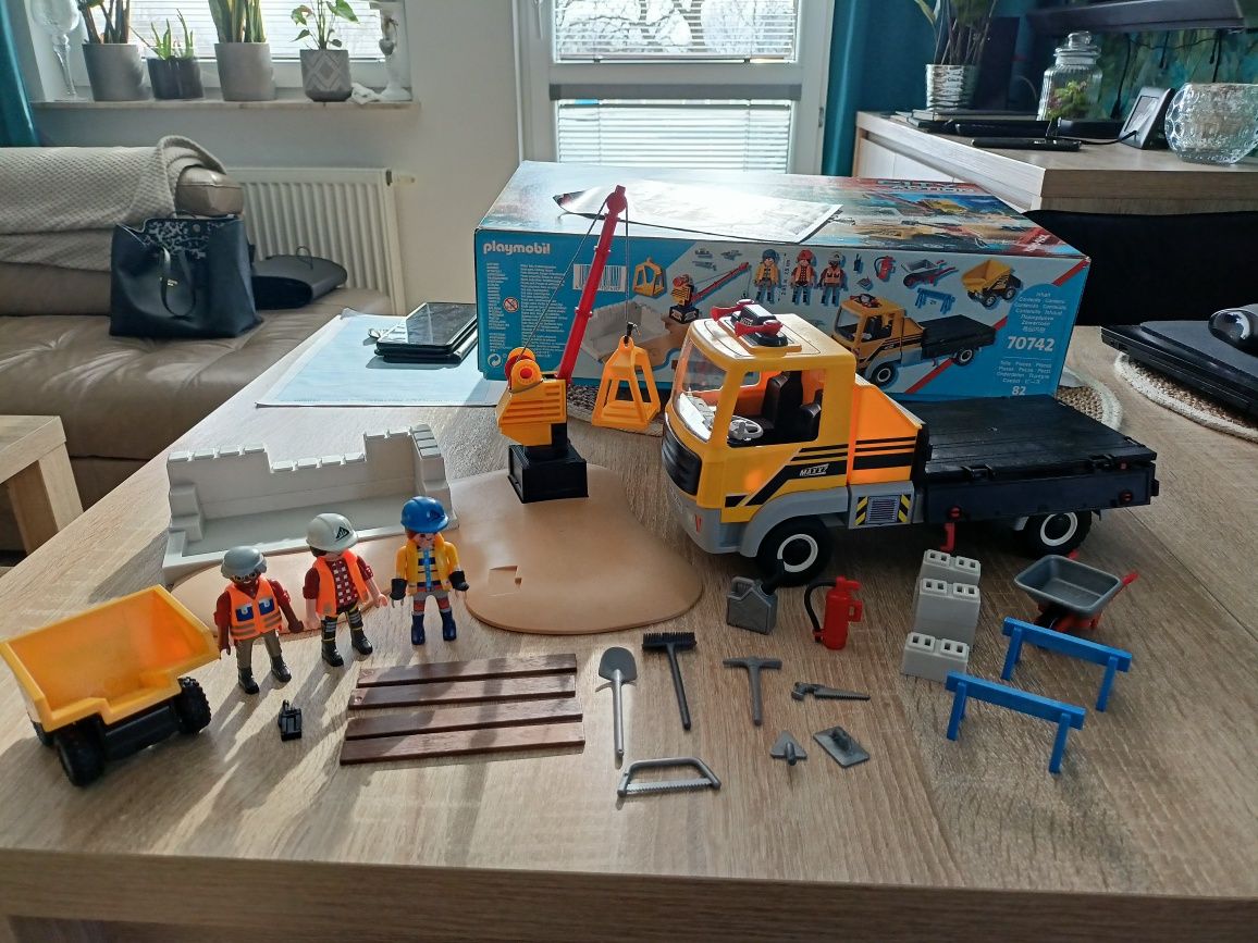 Sprzedam plac budowy Playmobil