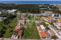 Lotes para construção de moradias em Frente ao Parque de Campismo da M