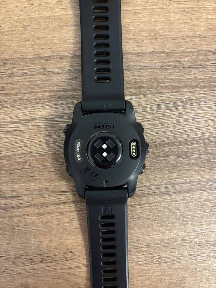 Relógio Garmin Forerunner 945 LTE