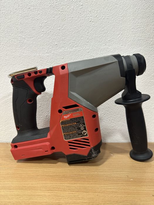 Безщітковий перфоратор milwaukee 2908-20