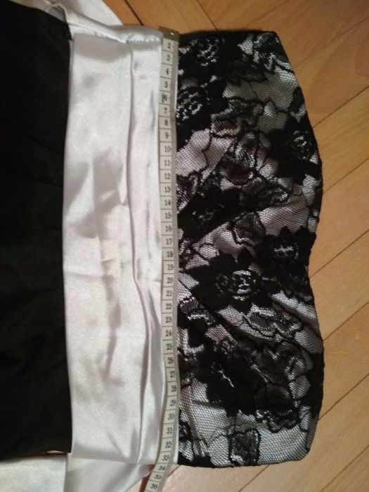 Sukienka na studniówkę