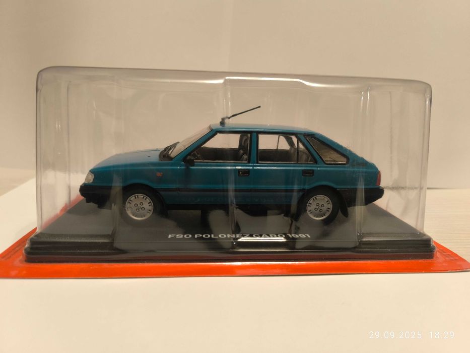 Zestaw 4x Polonez (w tym 2x Caro) 1:24 Hachette Samochody PRL