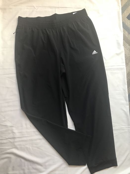 spodnie sportowe Adidas r. XL/ ang.20/22