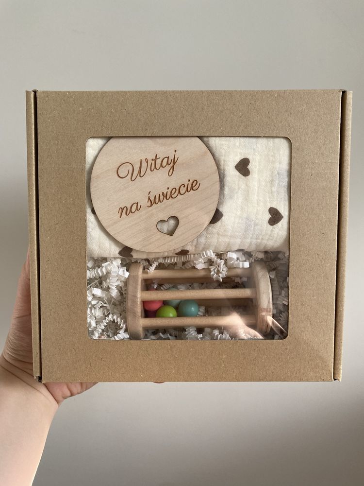 Box prezentowy dla noworodka dziecka odwiedziny prezent babyshower