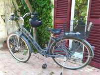 Bicicleta Decathlon de cidade, modelo clássico - mulher/rapariga
