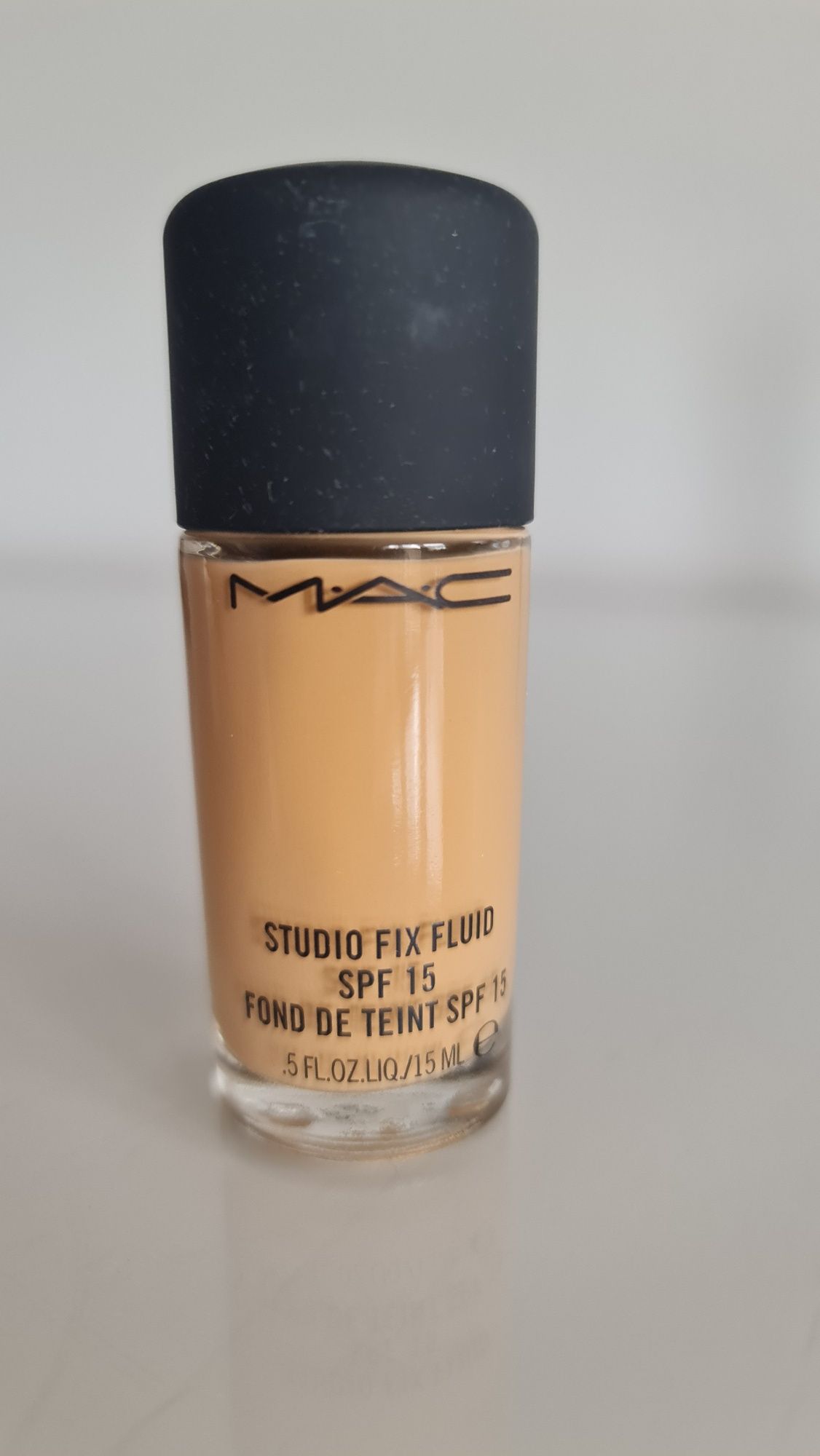 Mac studio fix fluid nc37 spf 15