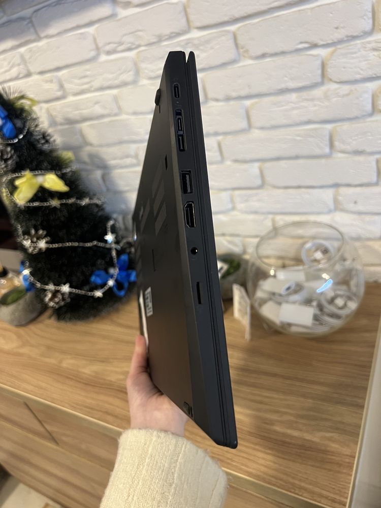 Топ! Ноутбук Lenovo ThinkPad X1 Carbon Gen 6 i7-8550U/8/256 GB