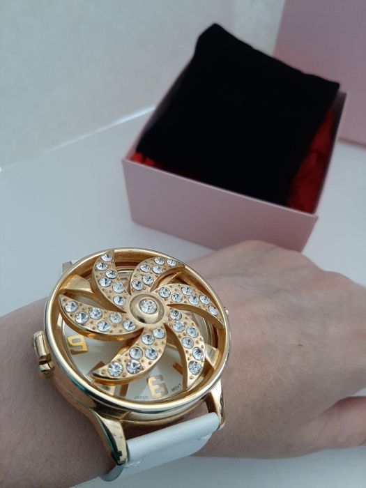 Часы винтажные унисекс