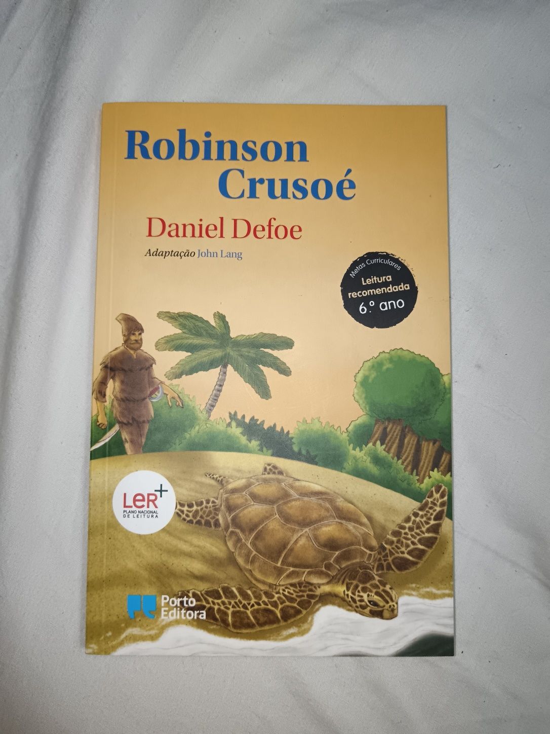 Livro: Robinson Crusoé