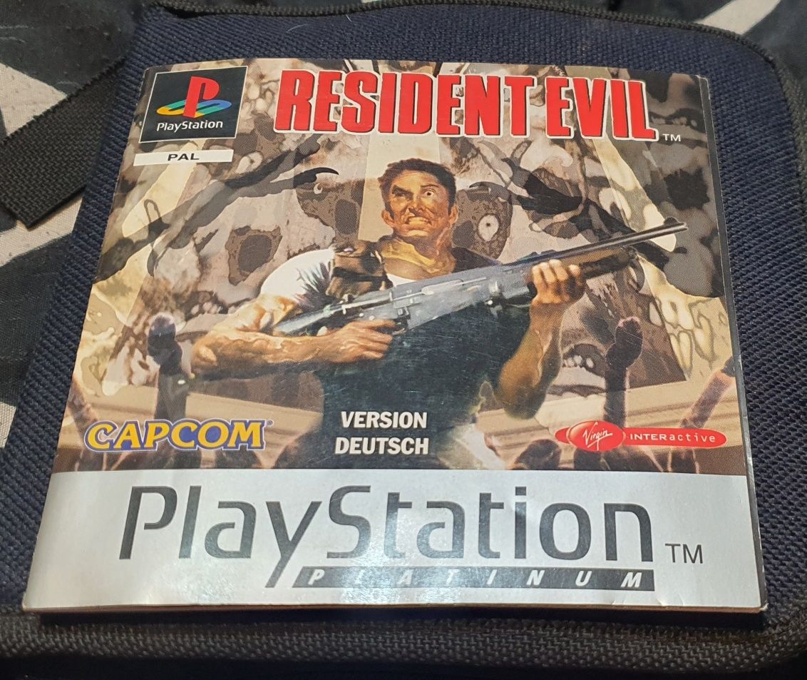 Oryginalna książeczka  z gry Resident Evil 1 na Ps1