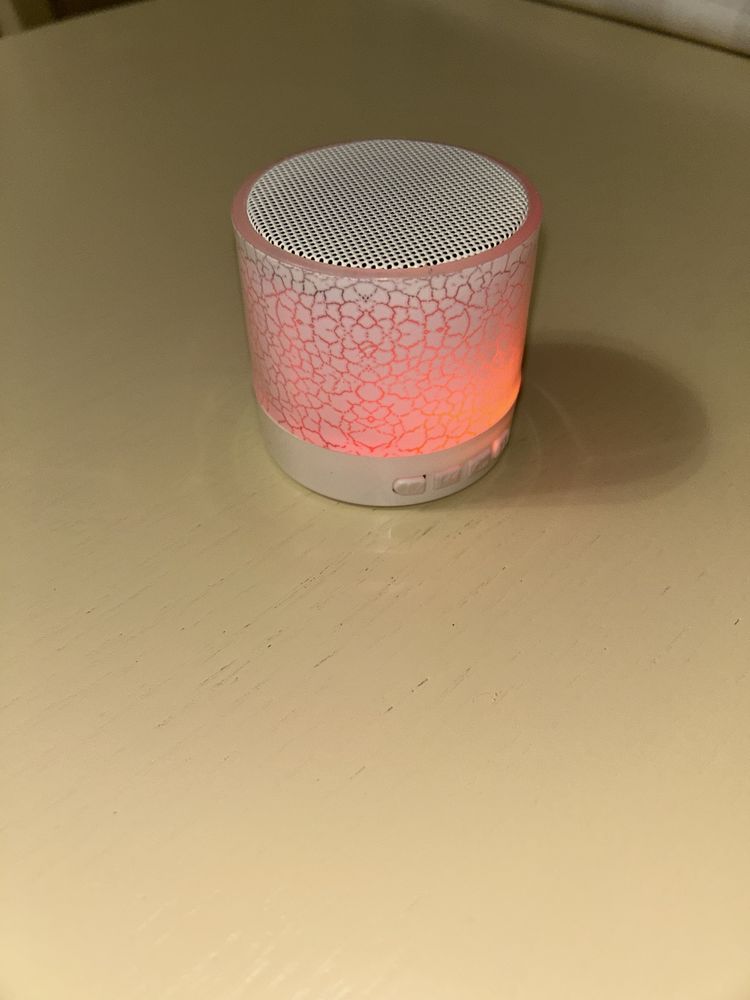 Портативная Bluetooth колонка акустика