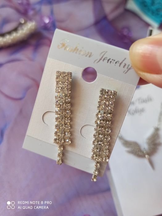 Біжутерія нова! Якісна не темніє