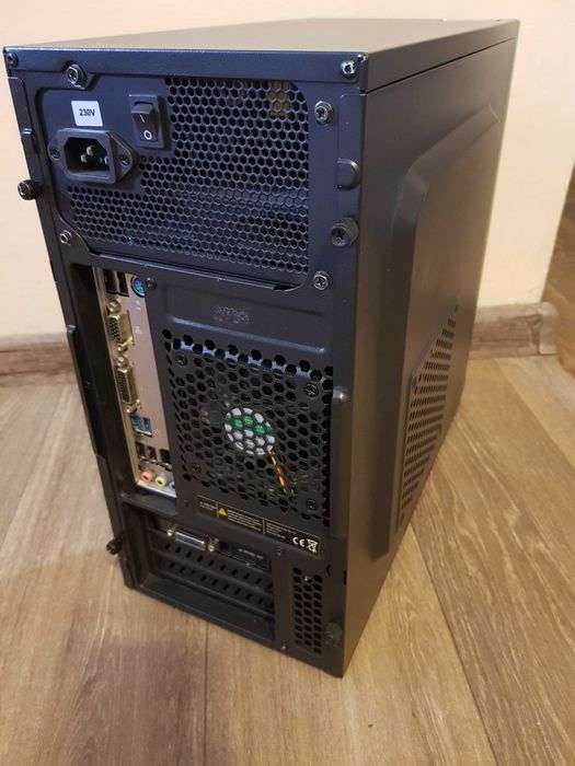 PC Tower z I7 8700, 16GB RAM SSD512GB i HDD1TB Win 10 Pro GTX 950
