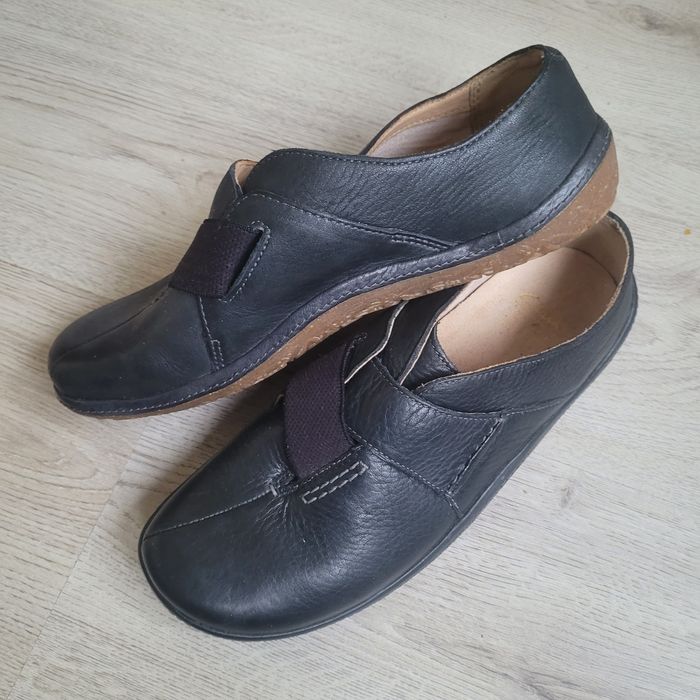 Жіночі шкіряні туфлі 39 р Clarks