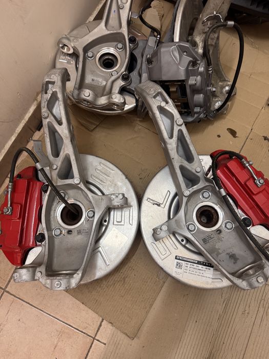 Поворотный кулак цапфа tesla model Y