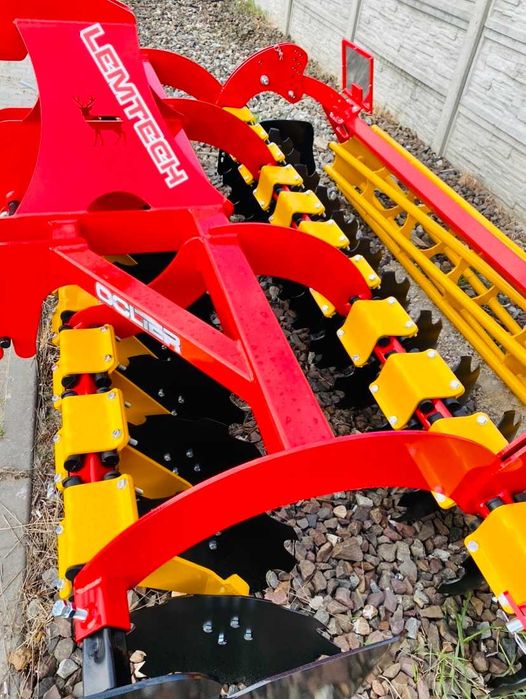 Brona talerzowa talerzówka 3 metry Lemtech głębosz gruber agregat