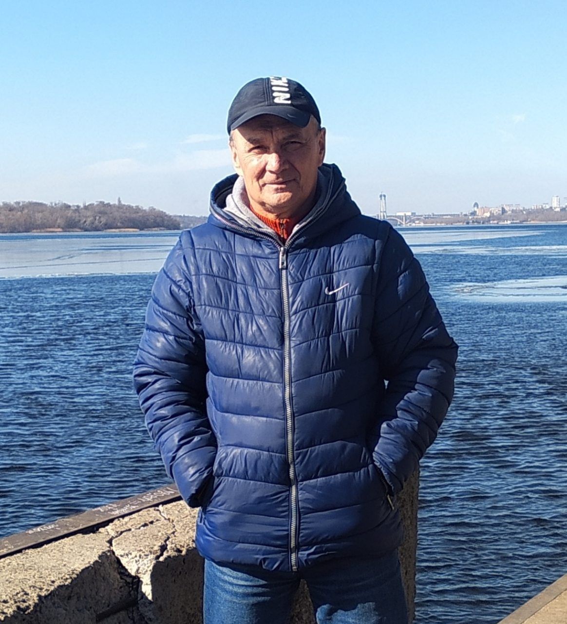 Перегоню ваше авто по Украине и Европе.