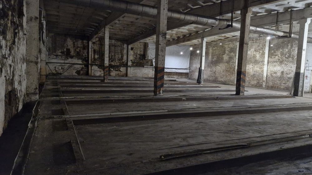 Оренда складських приміщень у Києві, вул. Сікевича 900м2