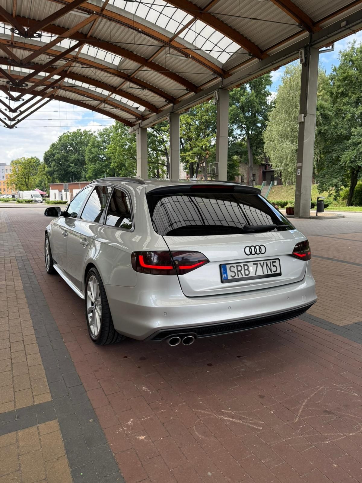 Audi A4 B8 Avant 2.0 TDI  Stronic 3x S Line Quattro