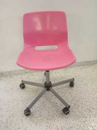 Krzesło obrotowe Ikea dla dziewczynki