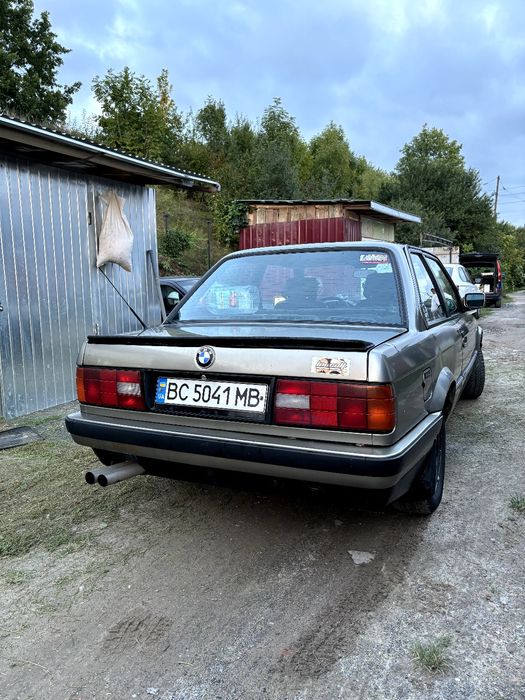 Bmw e30 m54b30 85 рік