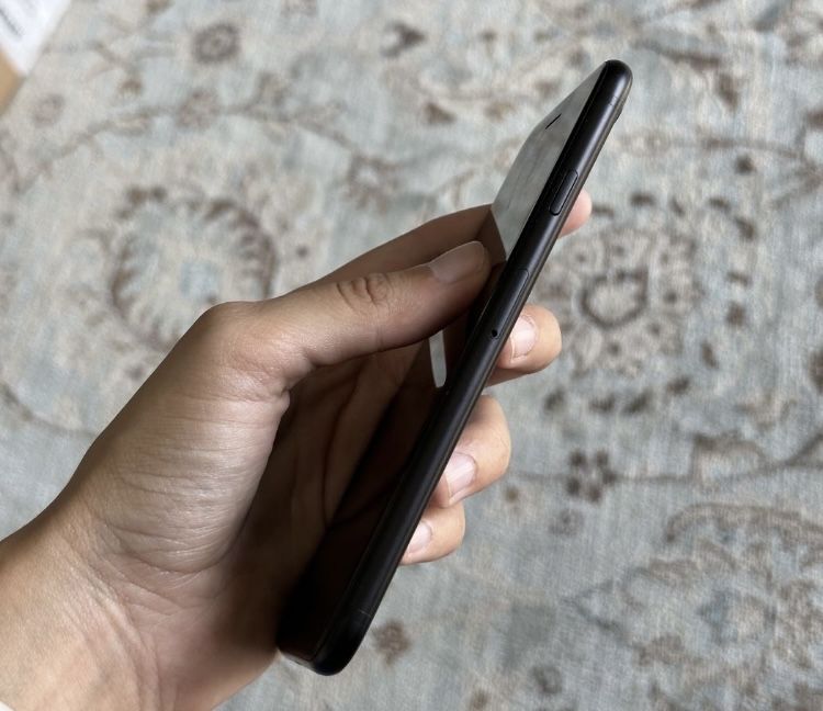 Iphone SE 2020 64 Gb Black Neverlock