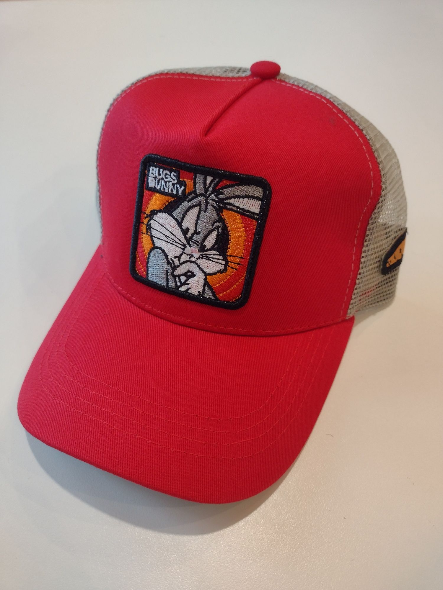 Czapka z daszkiem Looney Tunes Królik Bugs