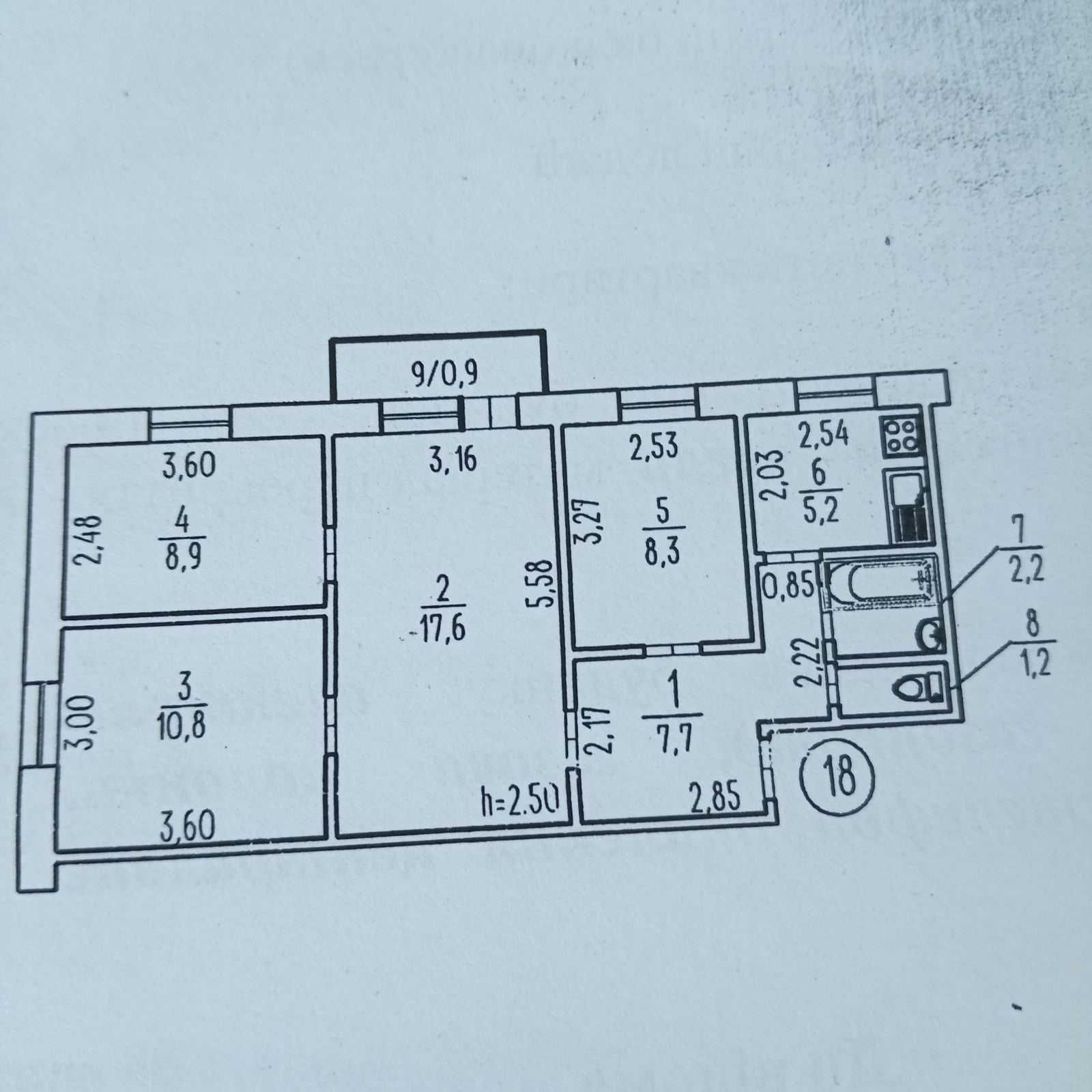 Продам 4-комнатную квартиру в Лесках, 62,8 кв.м в хорошем состоянии.