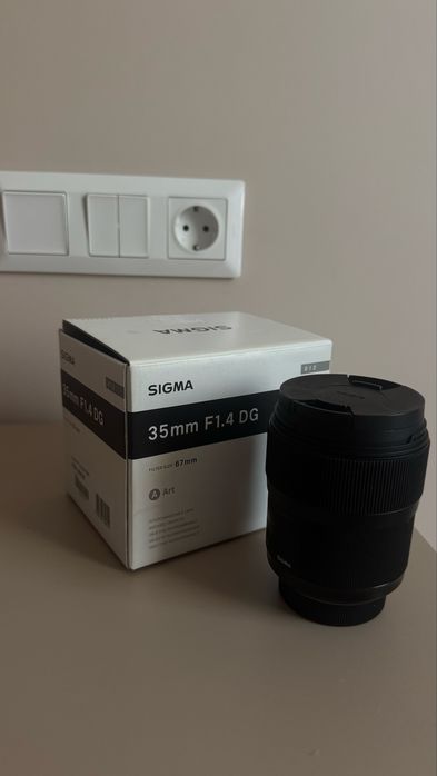 Об'єктив Sigma 35 mm 1.4 nikon