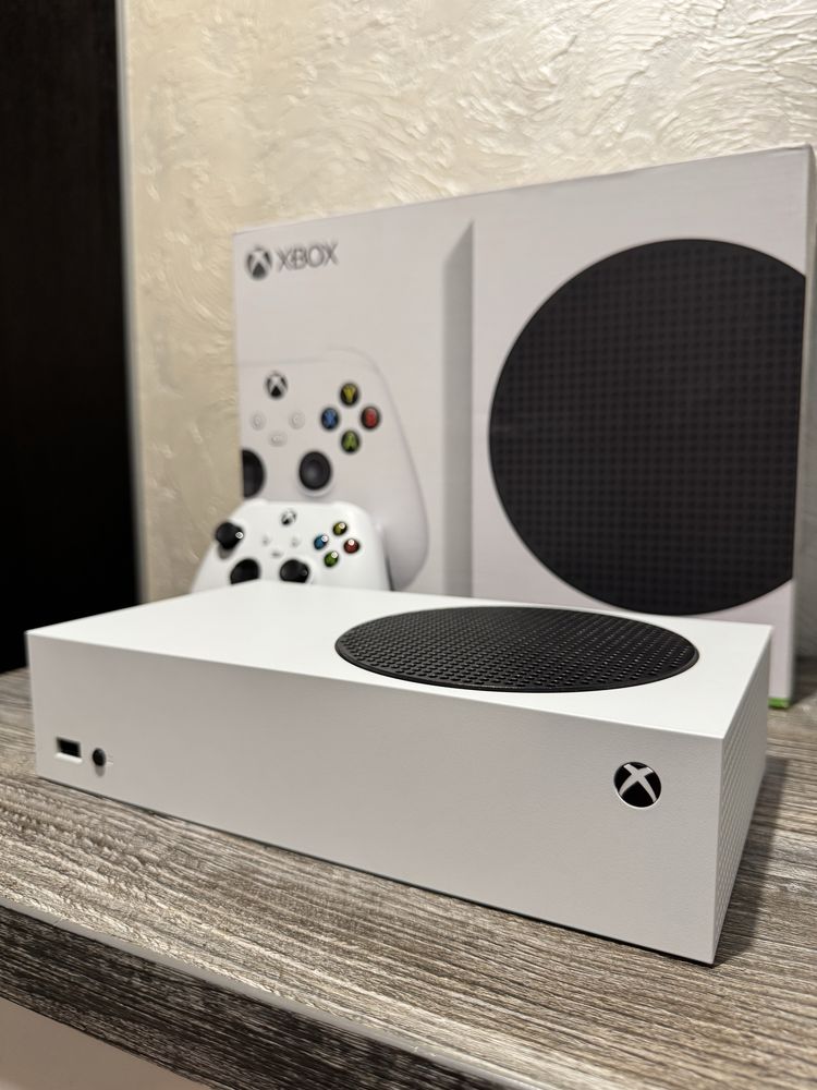 Консоль X BOX Series S 2025 512 Gb 4K новый приставка икс бокс серия С