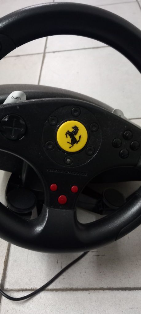 Volante Ferrari para pc