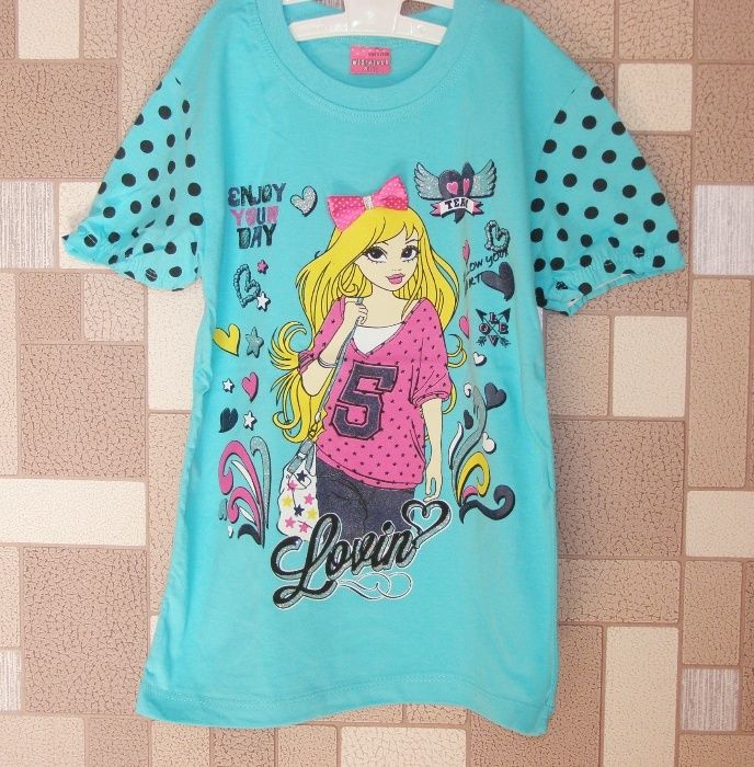 Футболка - туника на девочку. На рост 128-134см.