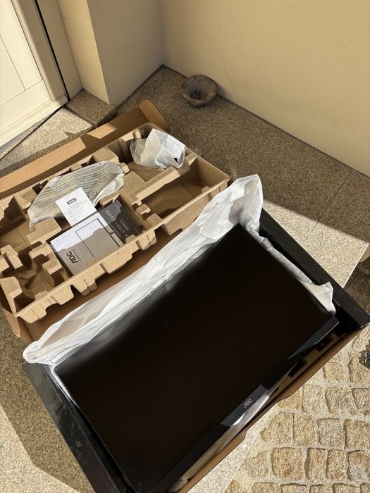 Monitor AOC 280Hz 0.3ms