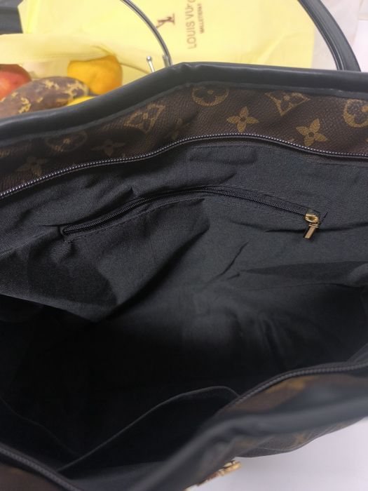 Mala de ombro da Louis Vuitton