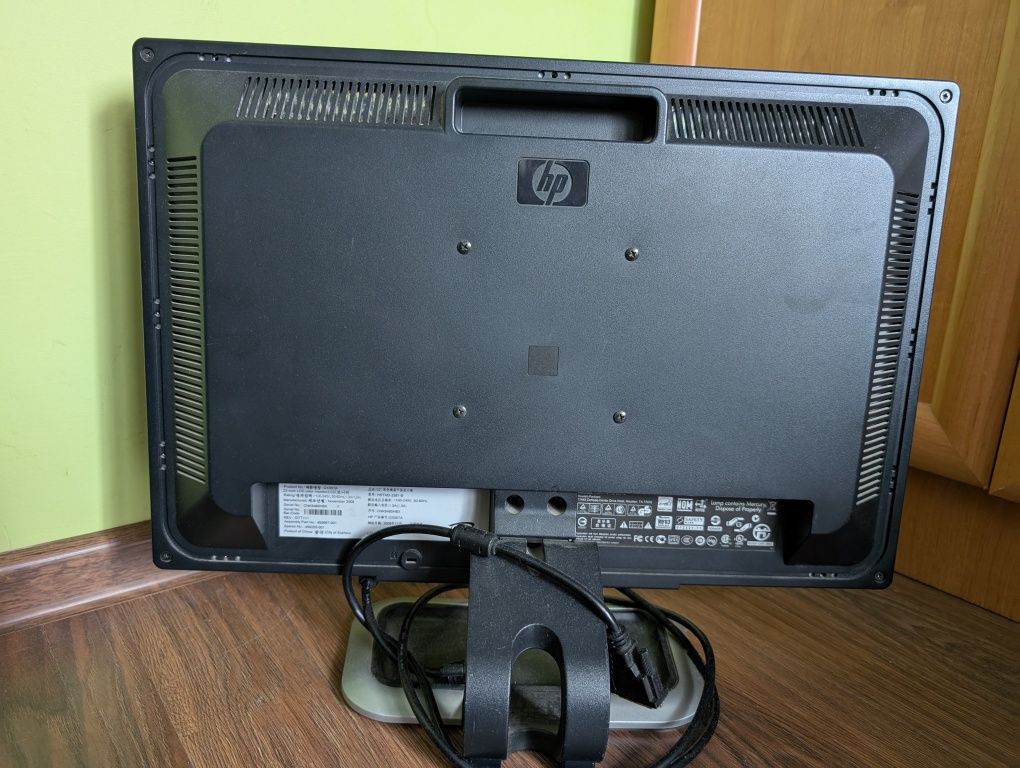 Monitor hp 22 cal