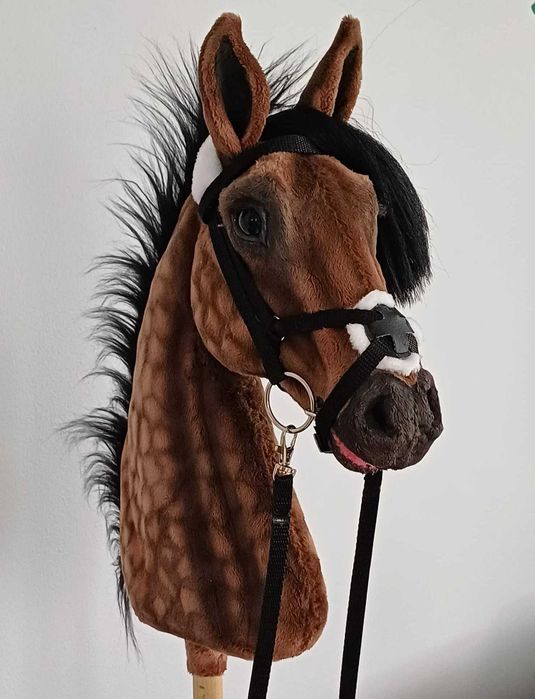 Realistyczny Konik Hobby Horse A3 + ogłowie gniady realistyk