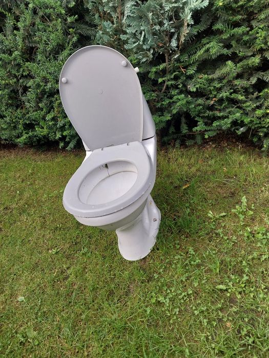Sprzedam wc kompakt