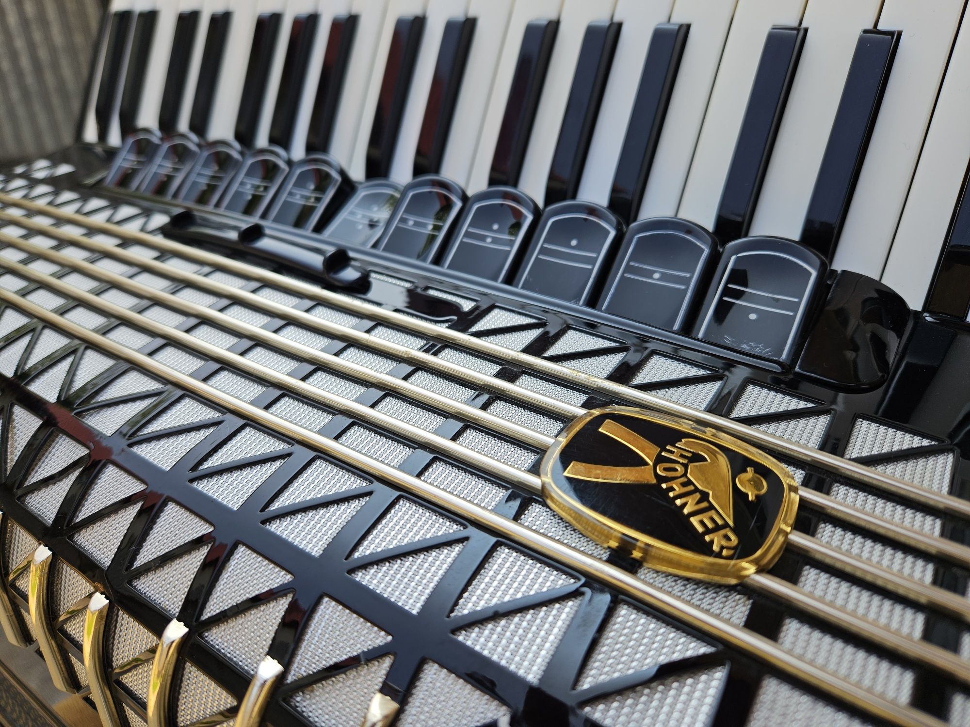 Akordeon Hohner Atlantic IV De Luxe 120