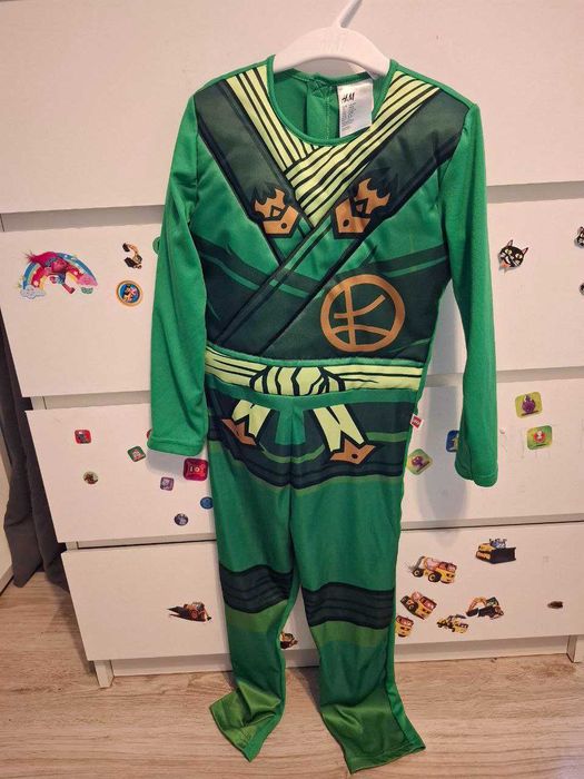 Kostium NINJAGO Lloyd H&M 110/116 – strój ninja z maską